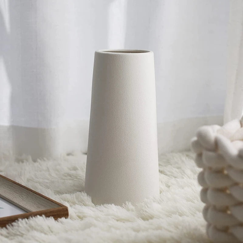 Small Modern White Ceramic Vase for Boho Flower Decor
