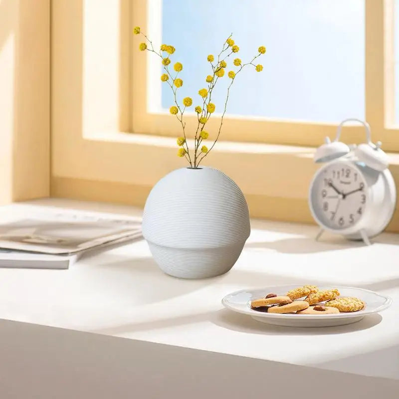 Boho Small Ceramic Vase: Stylish Decor