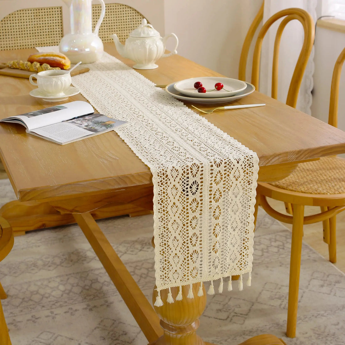 Beige Cotton Lace Table Runner Vintage