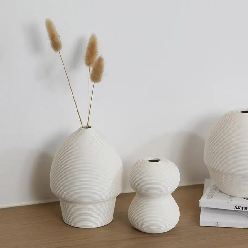 Boho Small Ceramic Vase: Stylish Decor