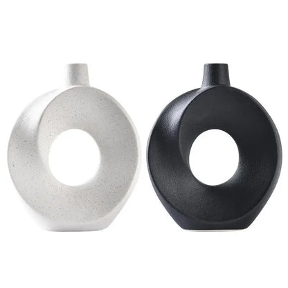 Boho Ceramic Donut Vase: Modern Minimalist