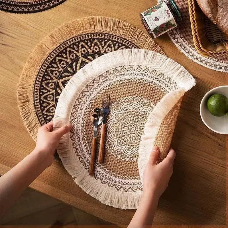 Round Fringed Jute Table Mat Pompons